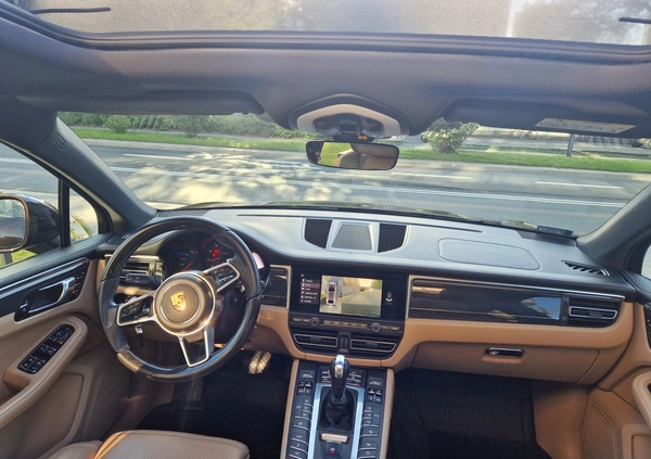 Porsche Macan cena 219899 przebieg: 56720, rok produkcji 2019 z Kraków małe 407